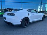 Chevrolet Camaro ZL1 6.2L V8 660PS Head-up BOSE Schalter - Chevrolet Camaro Benzin Gebrauchtwagen