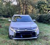 Mitsubishi Outlander 2.2 DI-D TOP/Standh. 4WD Automati...