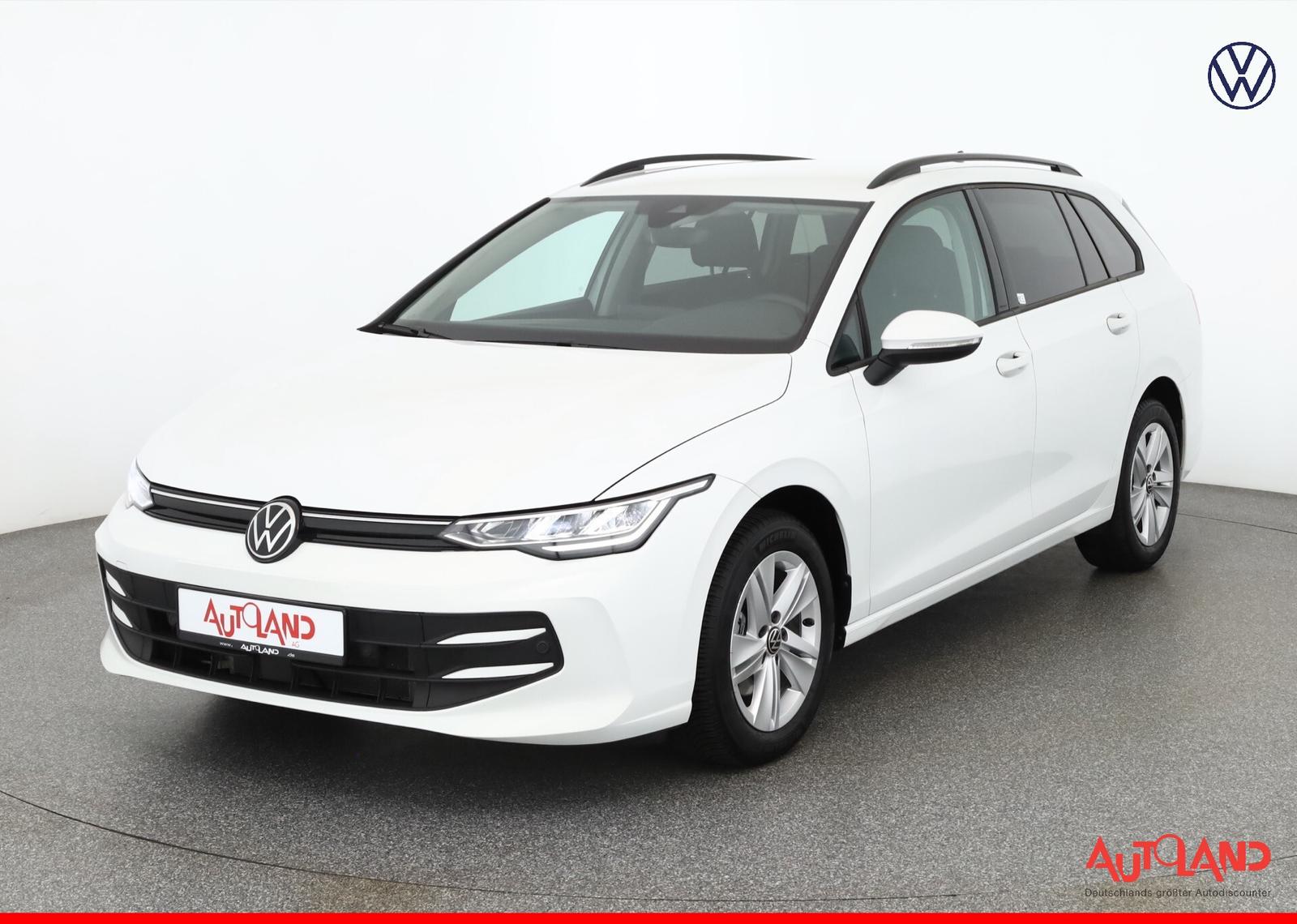 Volkswagen Golf VIII Variant 1.5 eTSI DSG LED Sitzheizung