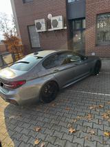 BMW 530i A - - BMW 5er Reihe Gebrauchtwagen in Stuttgart
