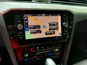 Volkswagen Passat Variant - 12