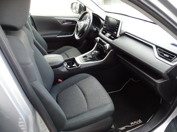 Toyota RAV 4 - 7