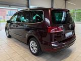 Volkswagen Sharan 2.0 TDI Beach/AHK/Pano/ACC/Blind Spot - VW Sharan Gebrauchtwagen in Hamburg