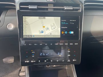 Fahrzeugabbildung Hyundai TUCSON Hybrid 230PS 1.6 T-GDI Trend LED NAVI RFK