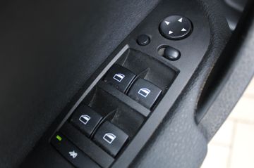 BMW X1 Baureihe X1 25 d xDrive BI XENONX Line KAM