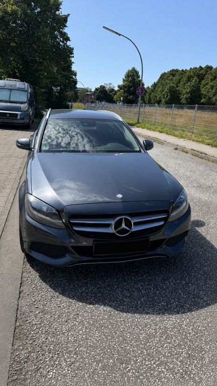 Image of Mercedes-Benz C 220