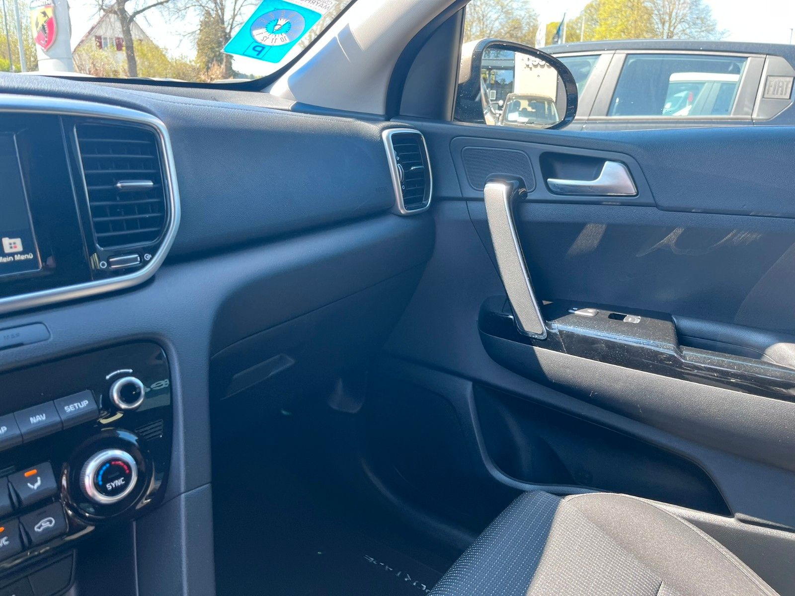 Fahrzeugabbildung Kia Sportage Dream Team 2WD Navi Klima Sitzheizung