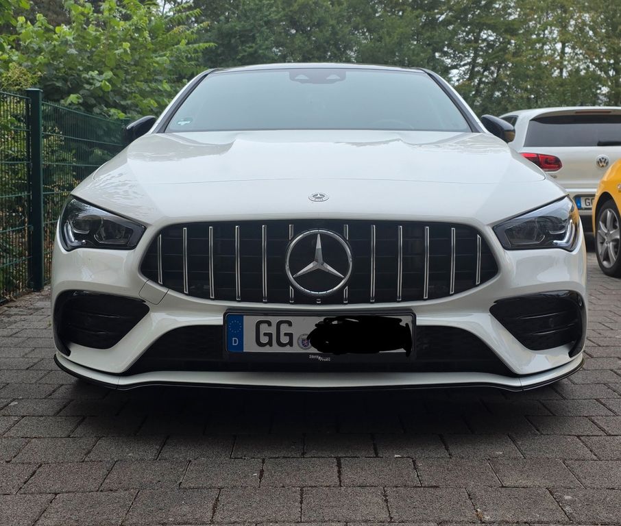 Image of Mercedes-Benz CLA 35 AMG