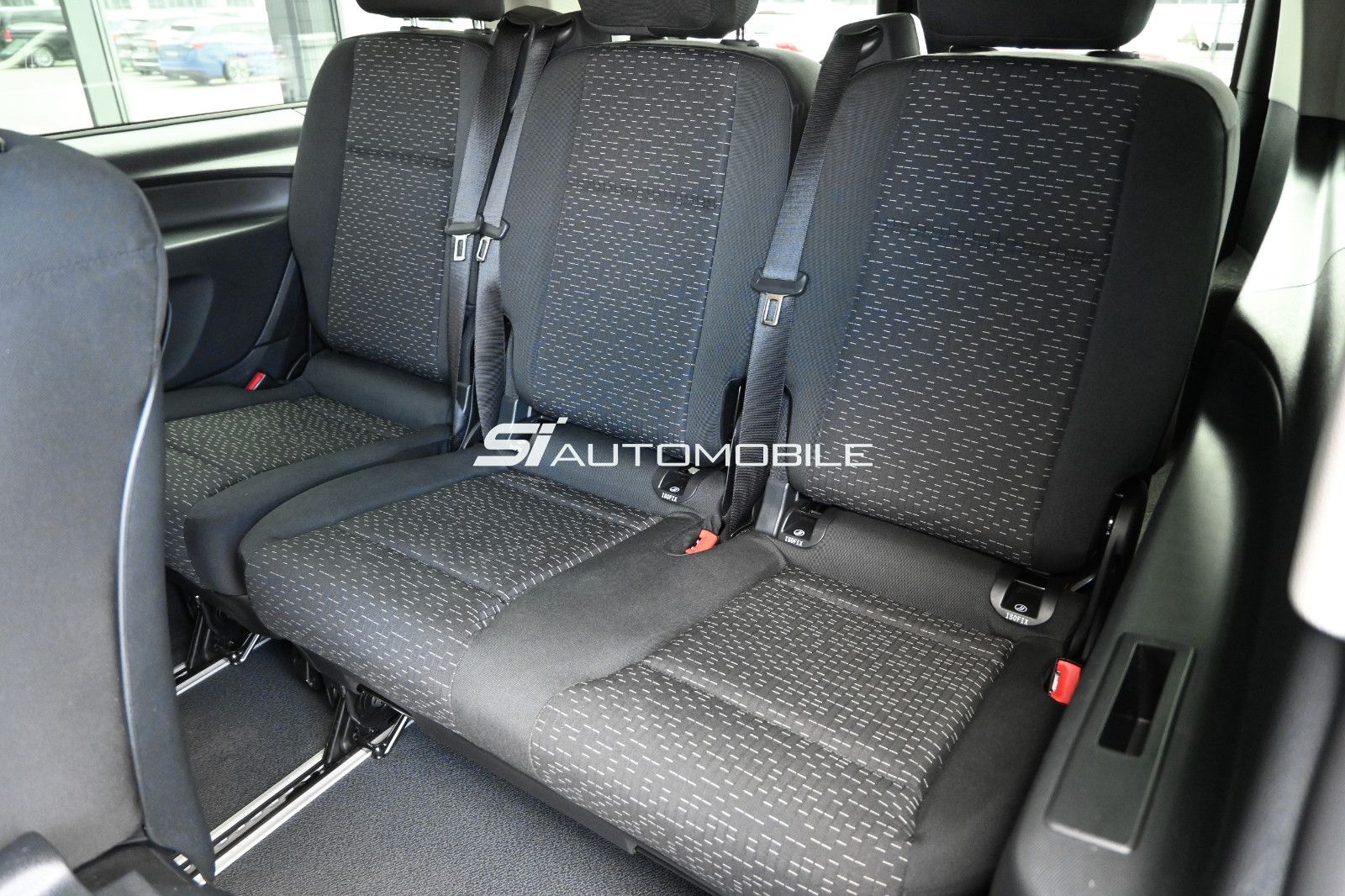 Fahrzeugabbildung Mercedes-Benz Vito 119 CDI 4x4 PRO Extralang Tourer °ACC°STHZ°