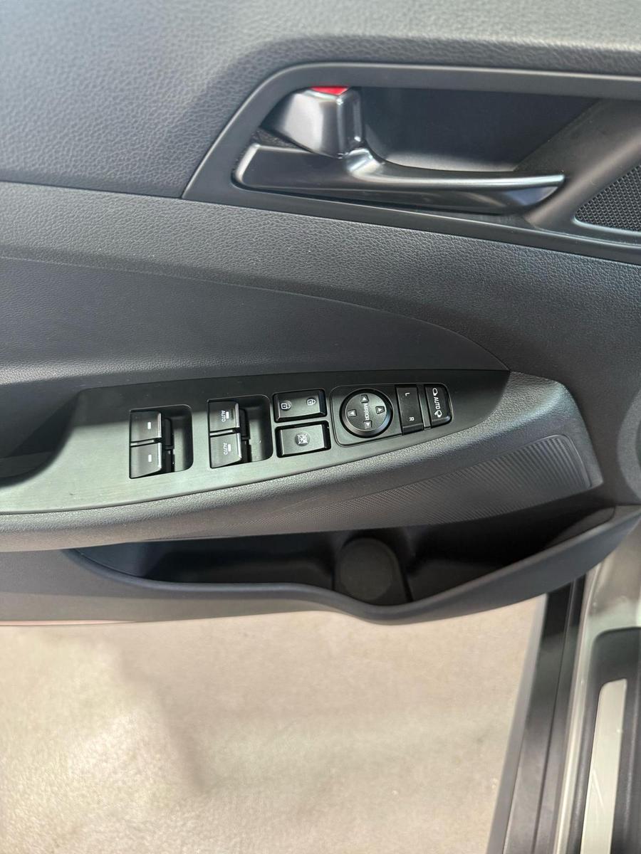 Hyundai TUCSON 1.6 G-TDI N Line AHK+PANO+NAVI, миниатюра 21