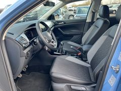 Fahrzeugabbildung Volkswagen T-Cross 1.0 TSI Goal LED VIRTUAL APP SHZ 17``