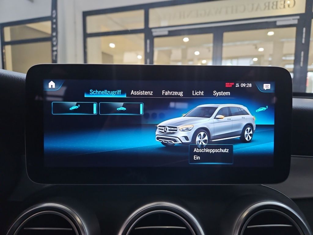 Fahrzeugabbildung Mercedes-Benz GLC 200 d 4M Pano MBUX LED
