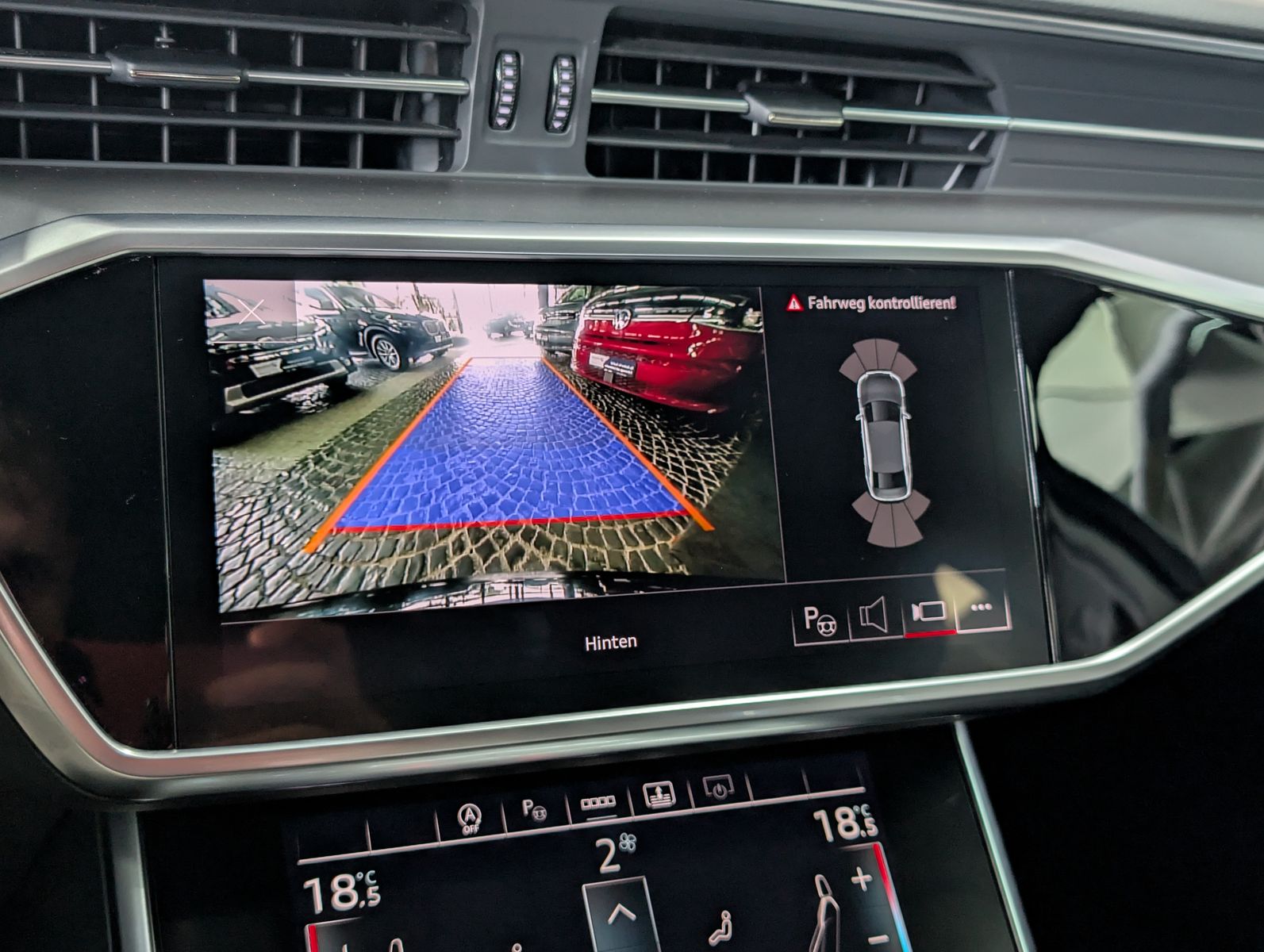 Fahrzeugabbildung Audi A6 Lim 40 TDI S-Tronic MHEV AHK VIRT SHZ KAM LED