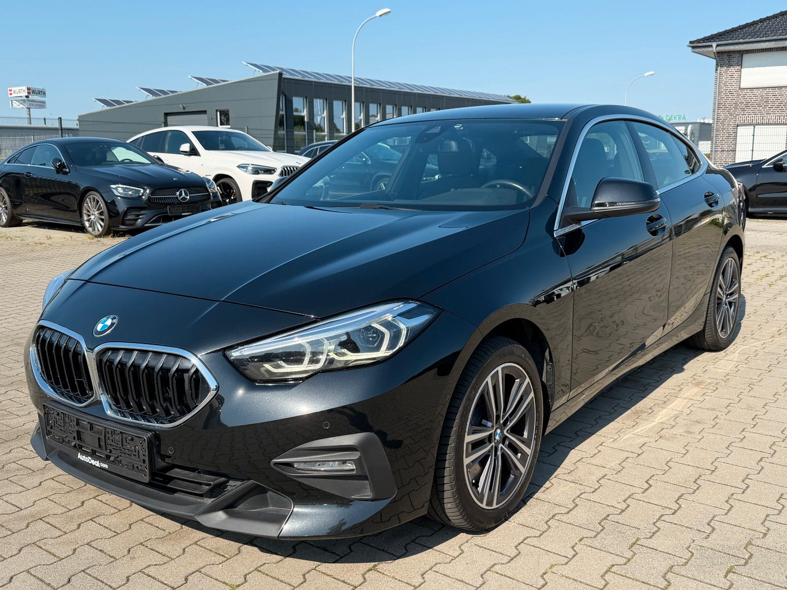 BMW 220d Gran Coupé AHK Sportsitze LED
