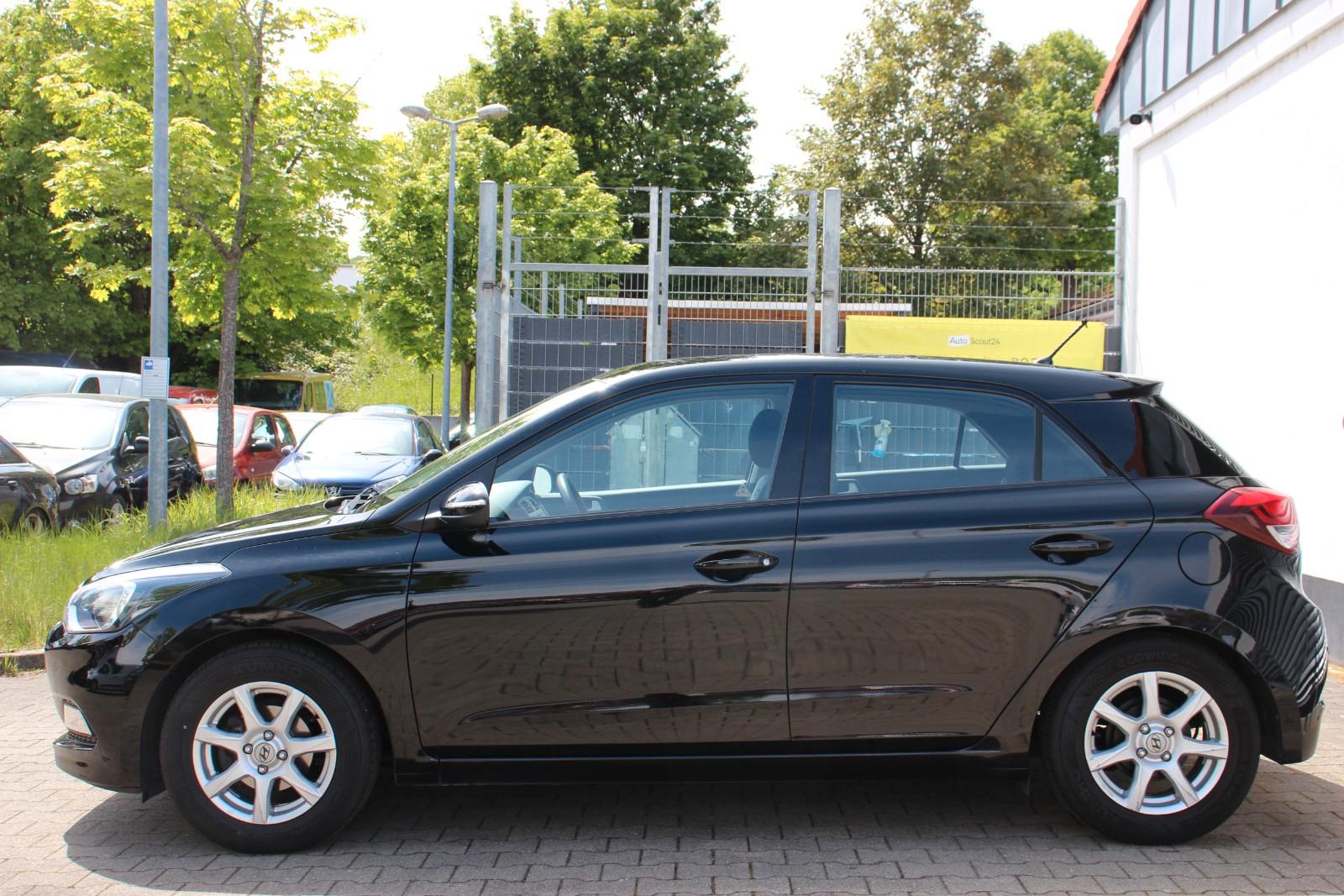 Hyundai i20 1.2i # Klima # Alufelgen # PDC # TÜV NEU