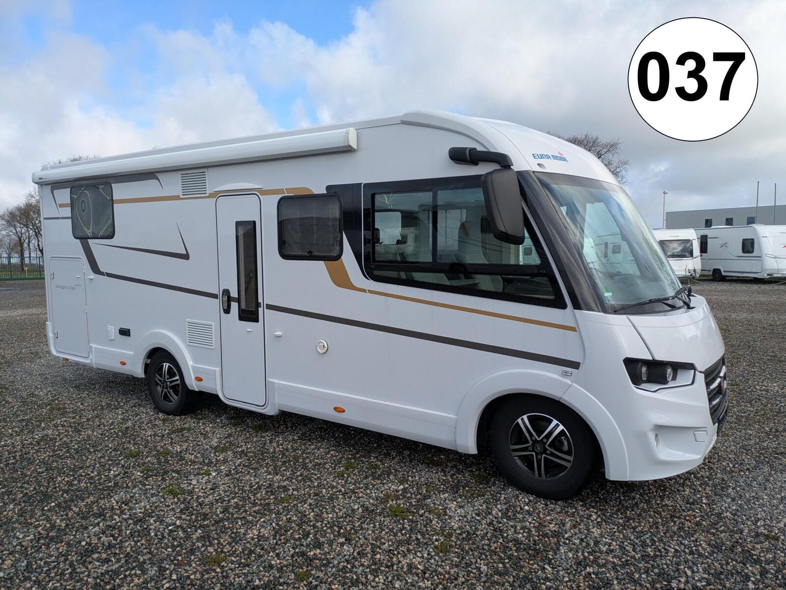 Eura Mobil Integra Line IL 720 QF 180PS/Autom/AHK/Markise/K