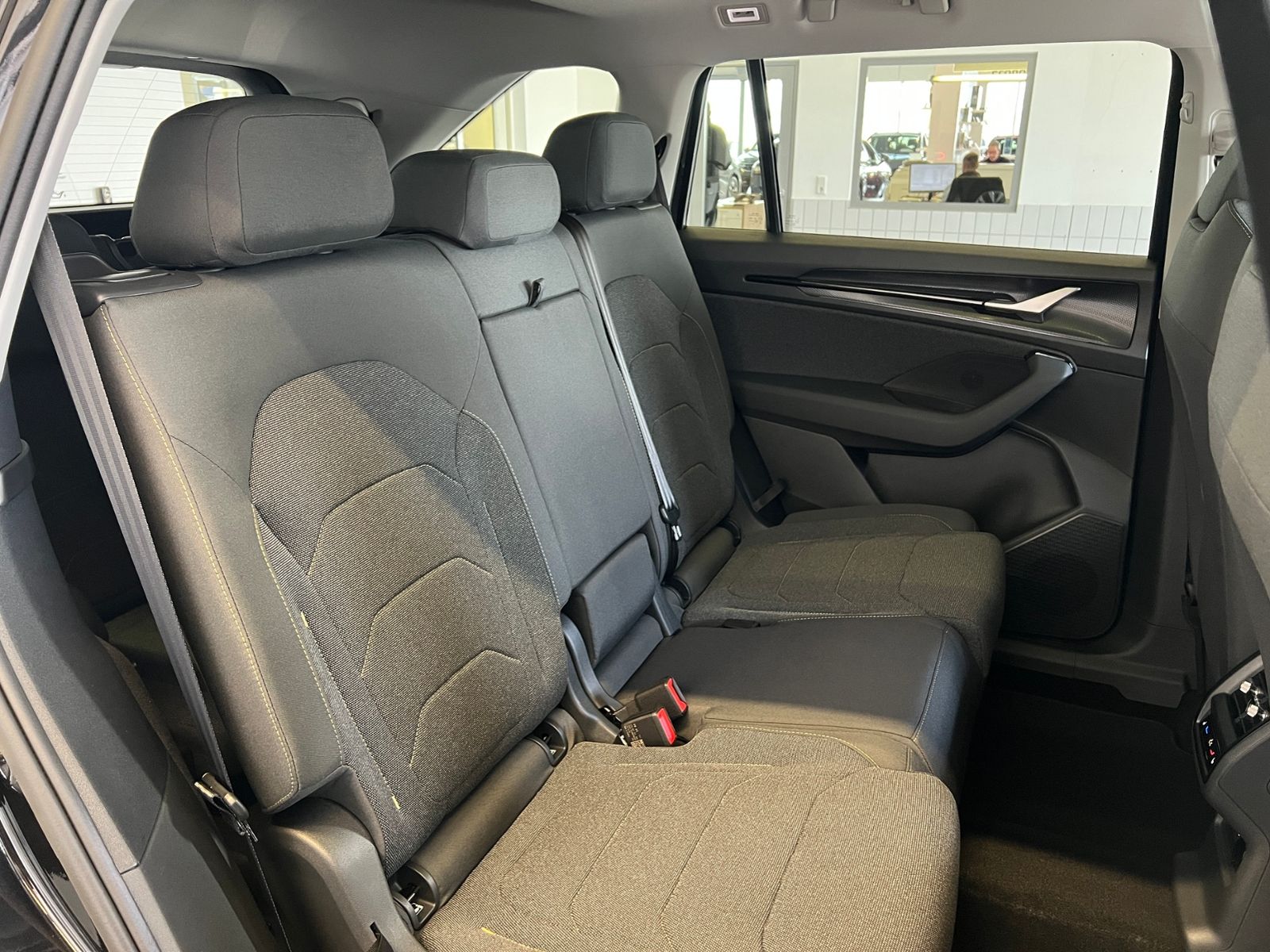 Fahrzeugabbildung SKODA Kodiaq Selection 2.0 TDI DSG 4x4 *AHK, 7 Sitze,