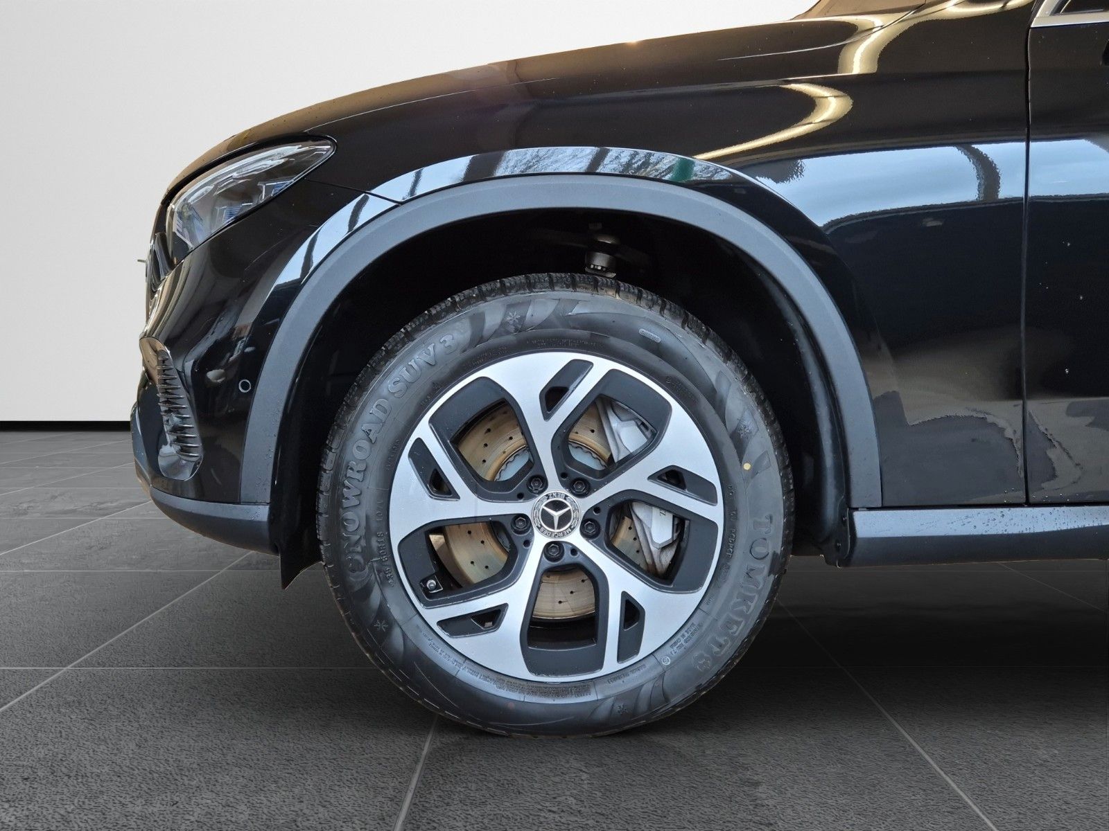 Fahrzeugabbildung Mercedes-Benz GLC300E 4MATIC 360° PANO DIG LIGHT AHK
