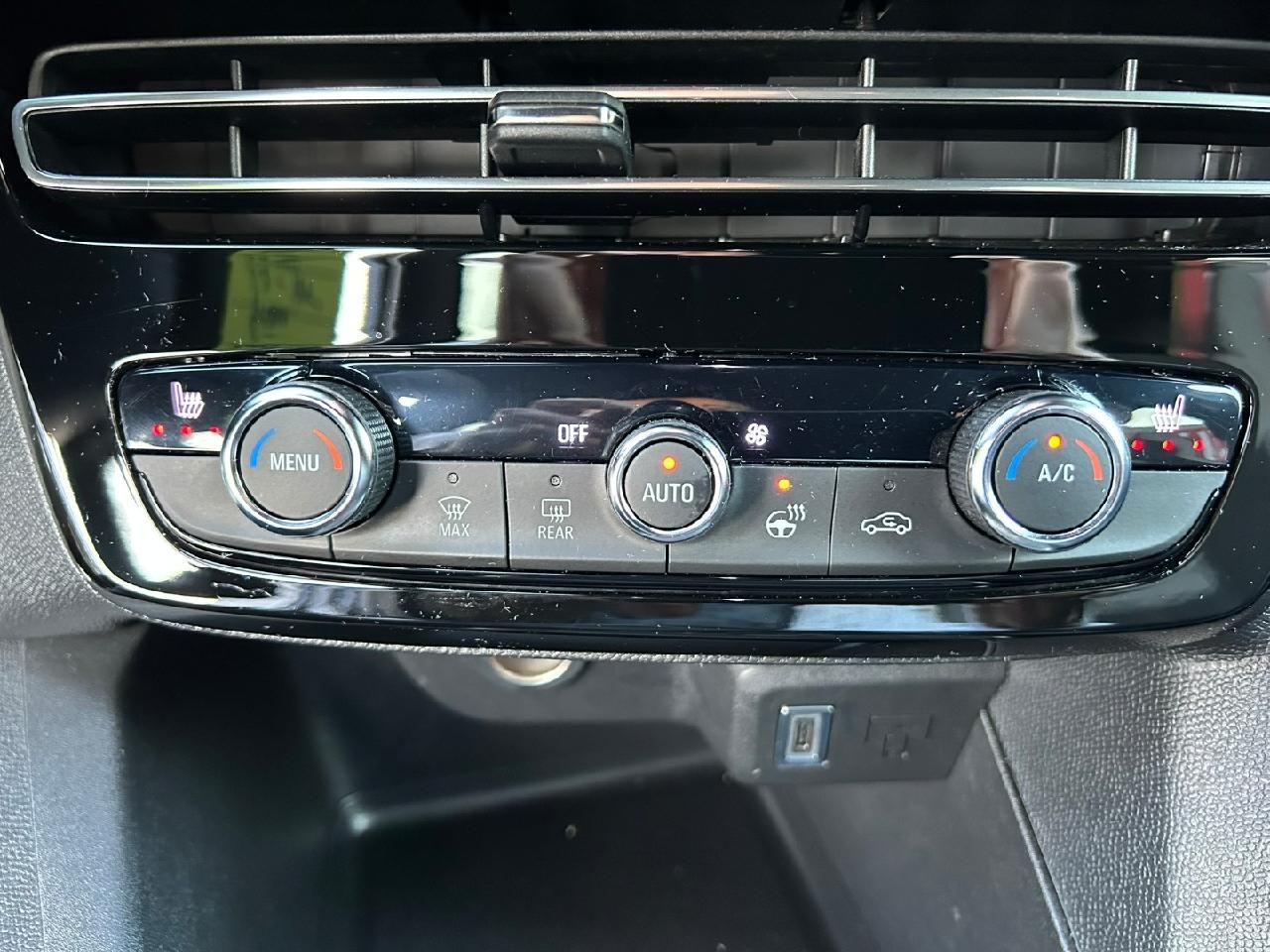 Fahrzeugabbildung Opel Mokka GS