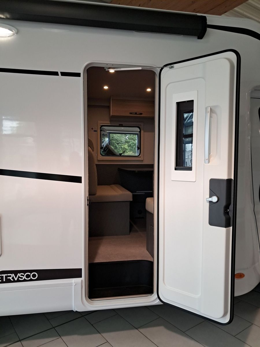 Fahrzeugabbildung Etrusco T-Modell Base 7.4 SB ACC,Solar,Markise,LTE,TV