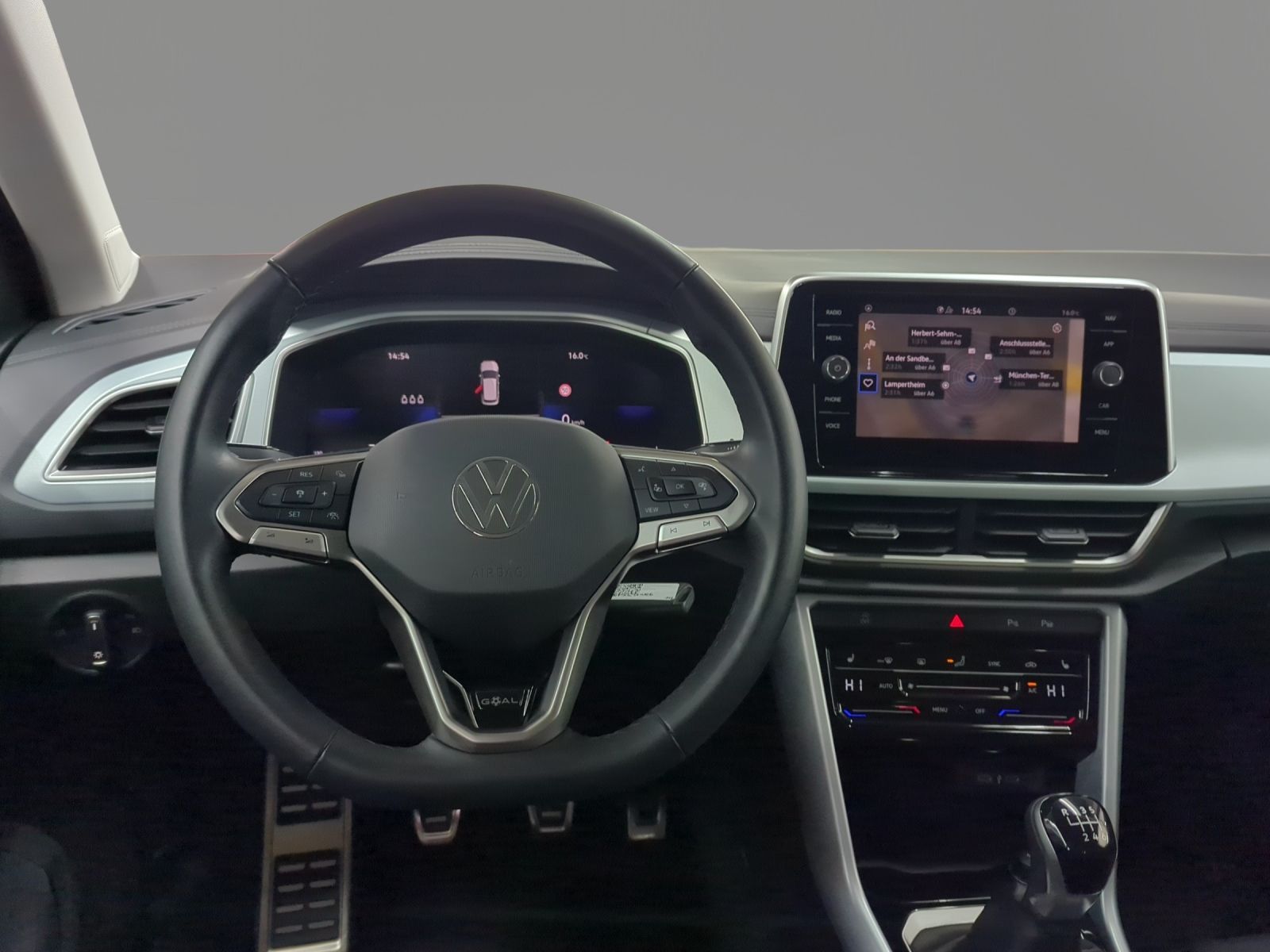 Volkswagen T-Roc - Bild 13
