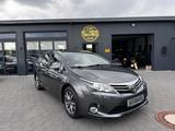 Toyota Avensis Kombi Edition - Toyota Avensis mit Diesel-Antrieb