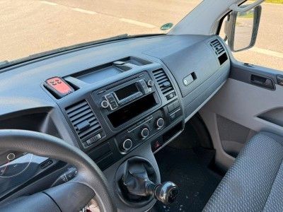 Fahrzeugabbildung Volkswagen T5 Transporter Koffer Kühlkoffer