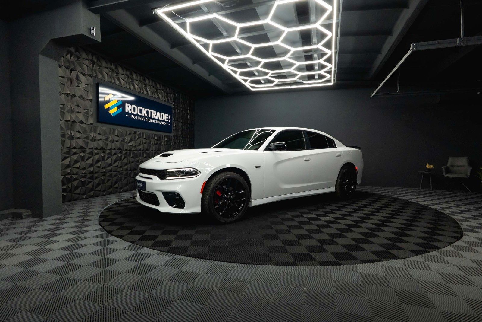 Fahrzeugabbildung Dodge Charger 3.6 4x4 SRT Styling *Kamera*LED*20 Zoll*