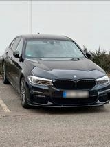 BMW G30 540i iM/360/HUD/SHZ/APPLE/TOTW/SPUR - BMW 5er-Reihe G30 mit Benzin-Antrieb