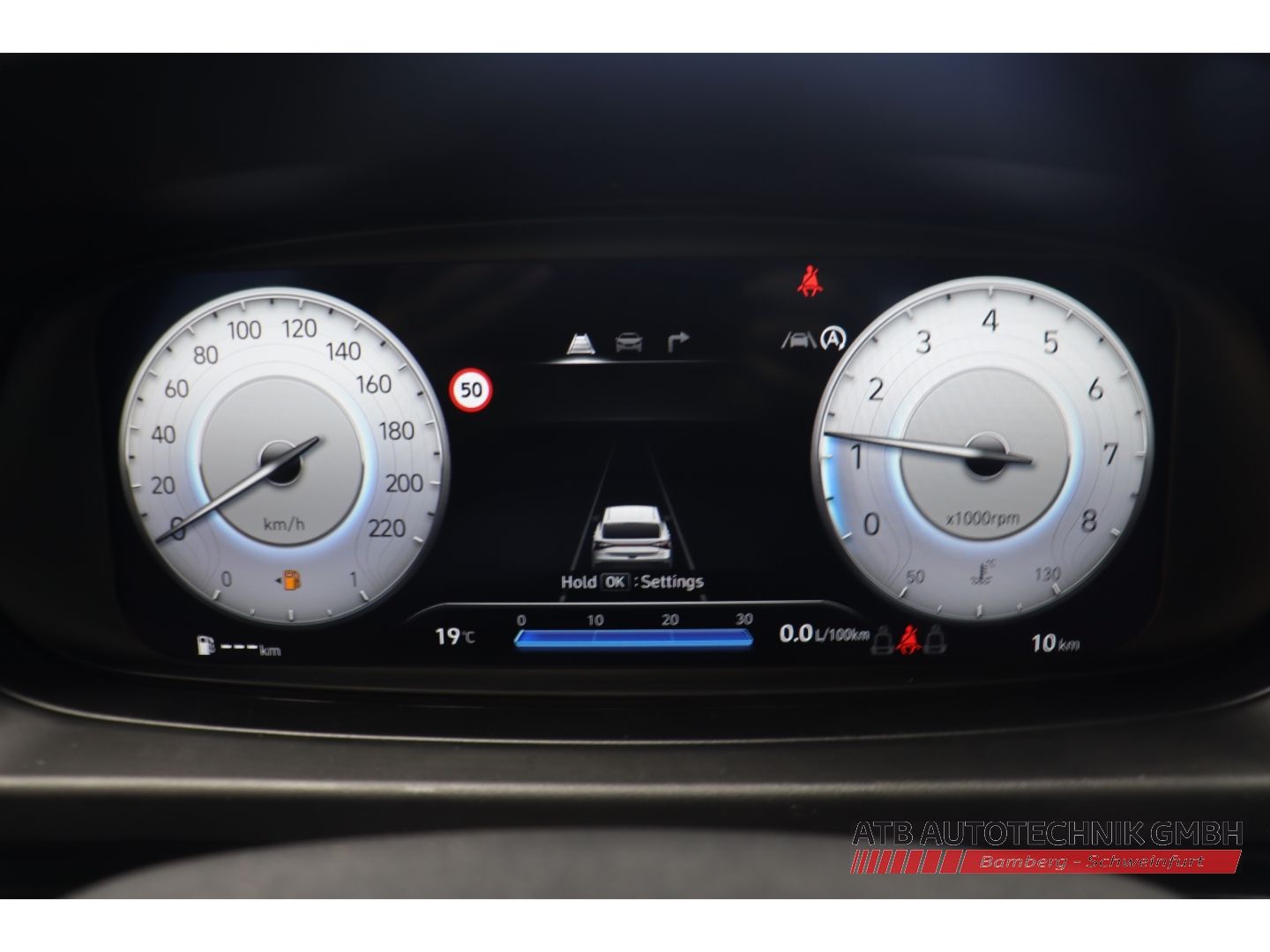 Fahrzeugabbildung Hyundai i20 MY25 Trend 1.0 T-GDI 100 PS 6-MT 2WD