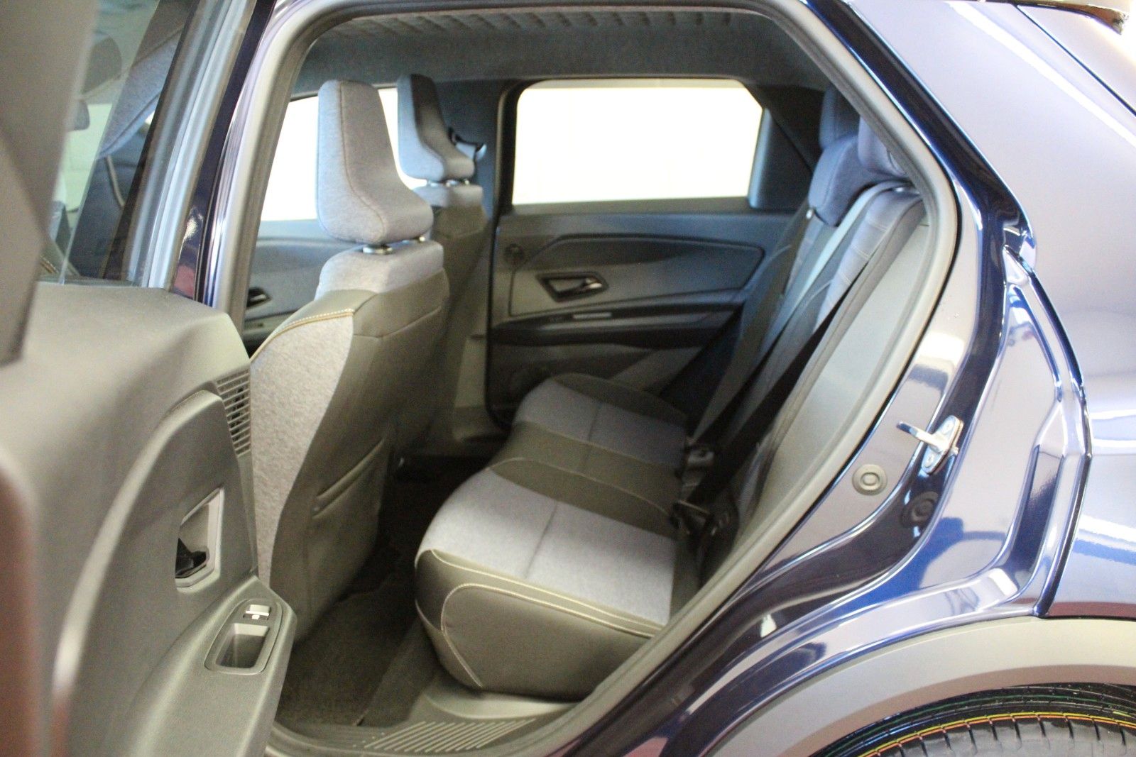 Fahrzeugabbildung Renault R 5 150 Comfort Range Techno  *Vollausstattung*