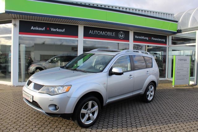 Mitsubishi Outlander 2.0 DI-D Invite,Allrad,SHZ,Leder,7-Sit