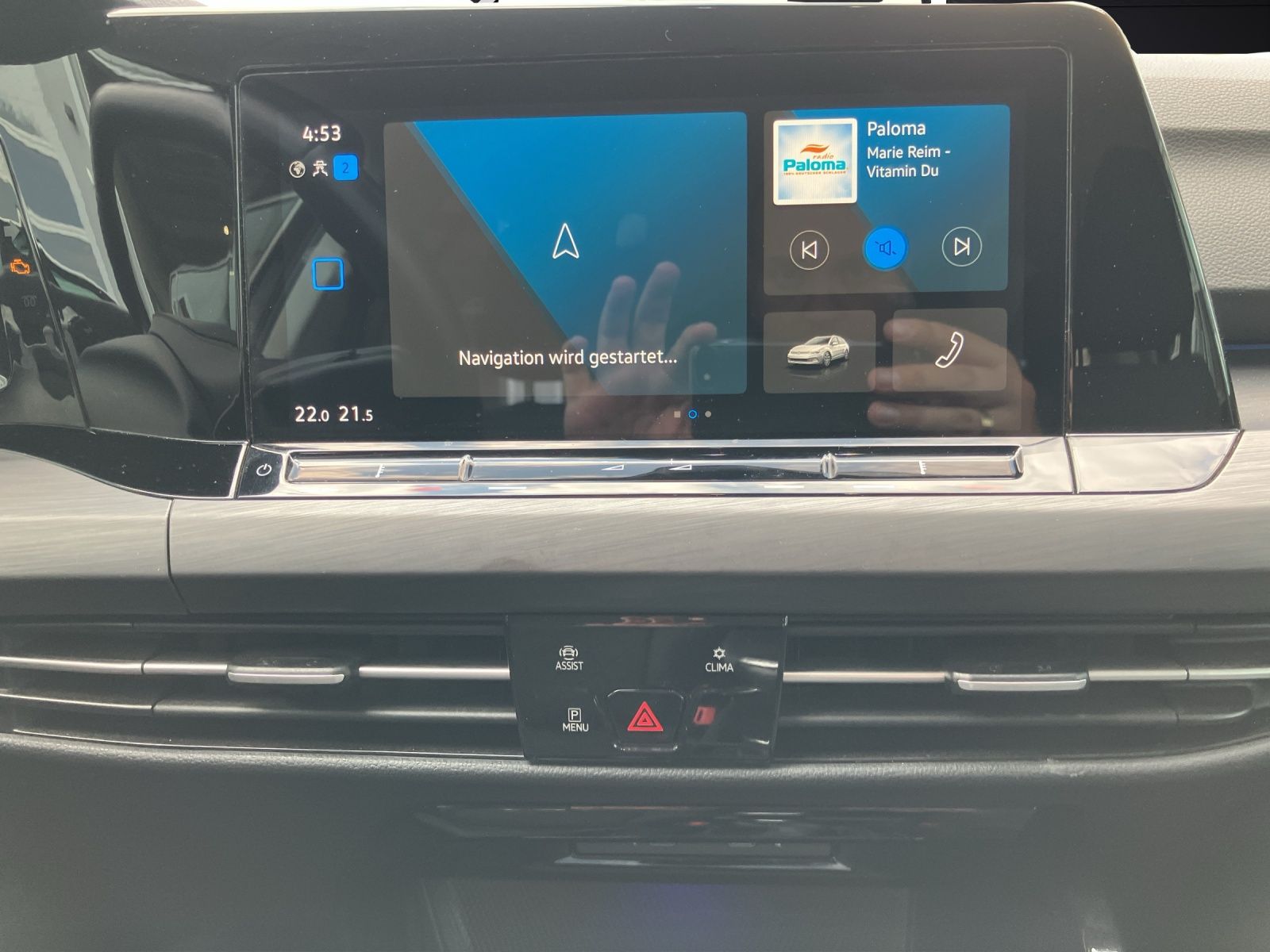 Fahrzeugabbildung Volkswagen Golf VIII Variant TSI Style LED ACC App-Connect