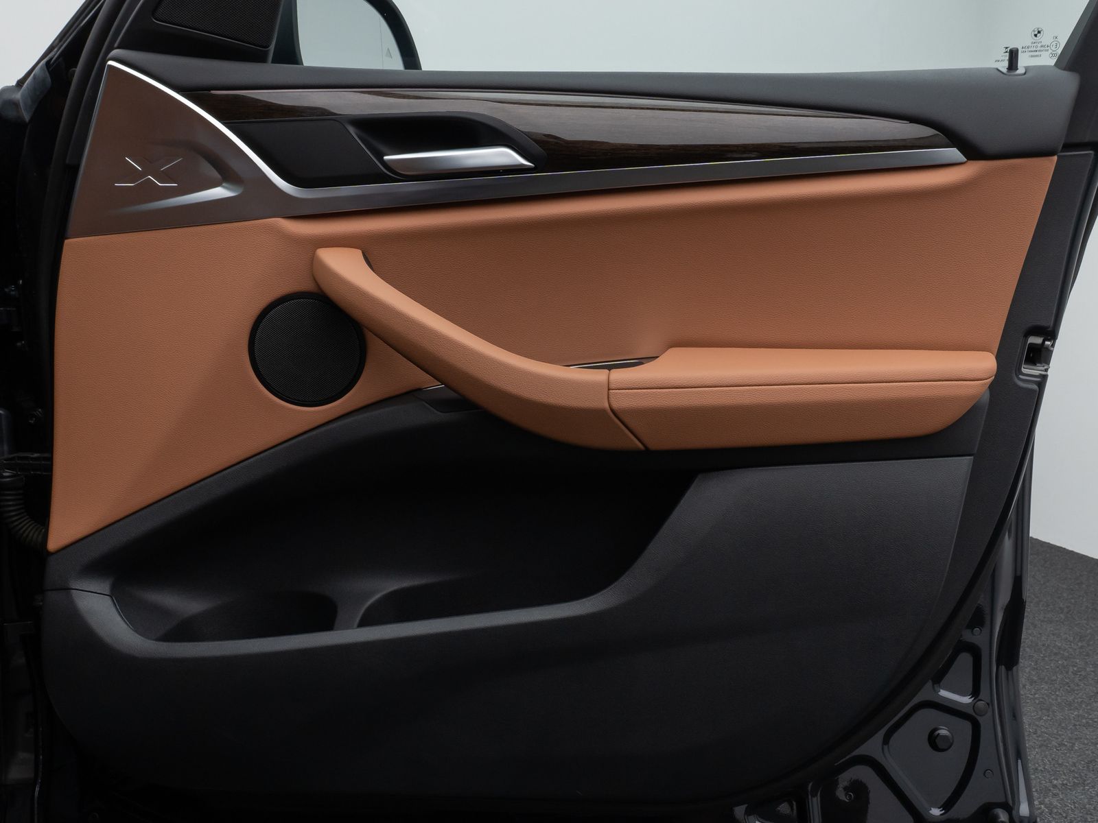 Fahrzeugabbildung BMW X3 xD20d MSport Individual HiFi Kamera DAB Alarm