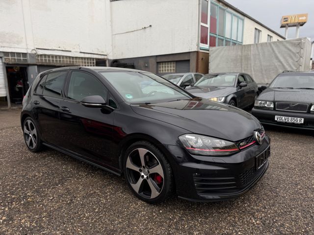 Volkswagen Golf VII GTI BMT/DSG/2.HD/XENON/NAVI/AMBIENTE/