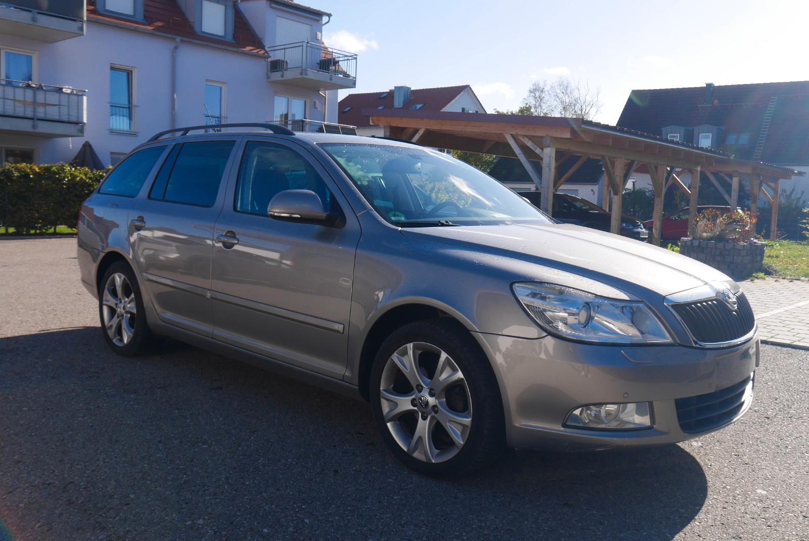 Skoda Octavia Combi Elegance