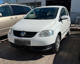 Volkswagen VW Fox 1.2L TÜV 07/27  Neue Kupplung - Volkswagen Fox in Stuttgart