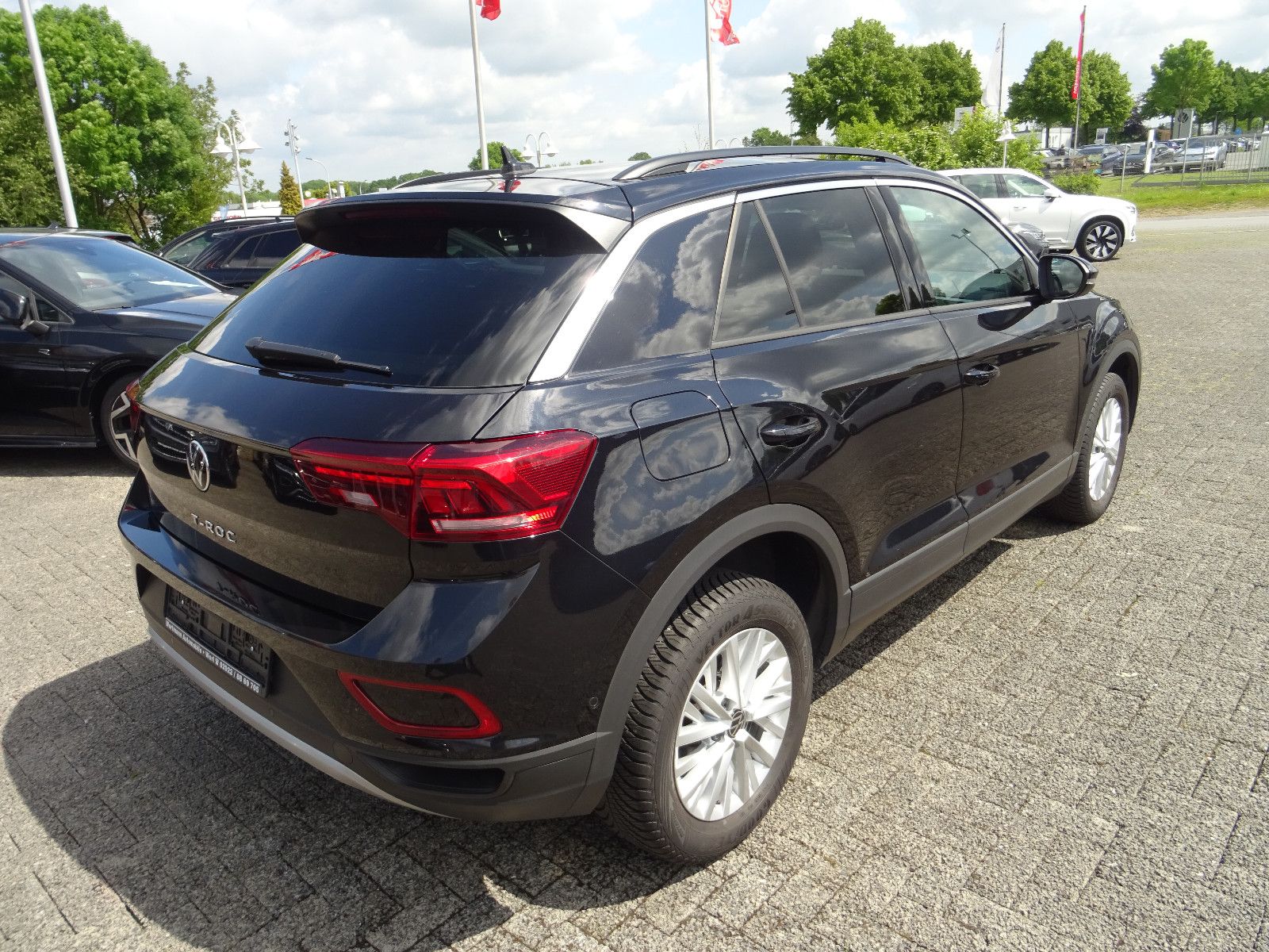 Volkswagen T-Roc 1.0 TSI Life Virt Led Navi/App PDC SHZ foto 5