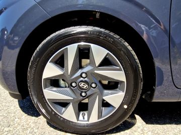 Hyundai i10 1.2 Trend (79PS) Komfortpaket Automatik