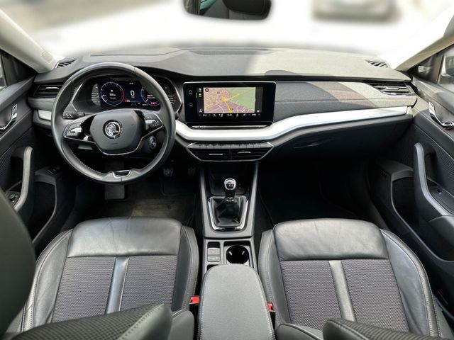 Octavia Combi 1.5 TSI FIRST EDITION+HUD+LED+NAVI