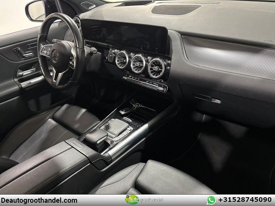 Mercedes-Benz EQA 250 Business Solution Luxury 67 kWh imagem 3