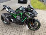 Kawasaki ZH2 - STREETFIGHTER