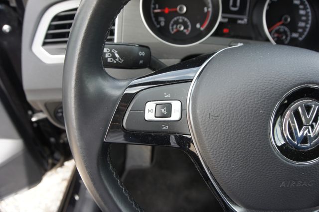 Fahrzeugabbildung Volkswagen Golf Sportsvan VII 1.6 TDI Comfort ALU KLIMA SRA