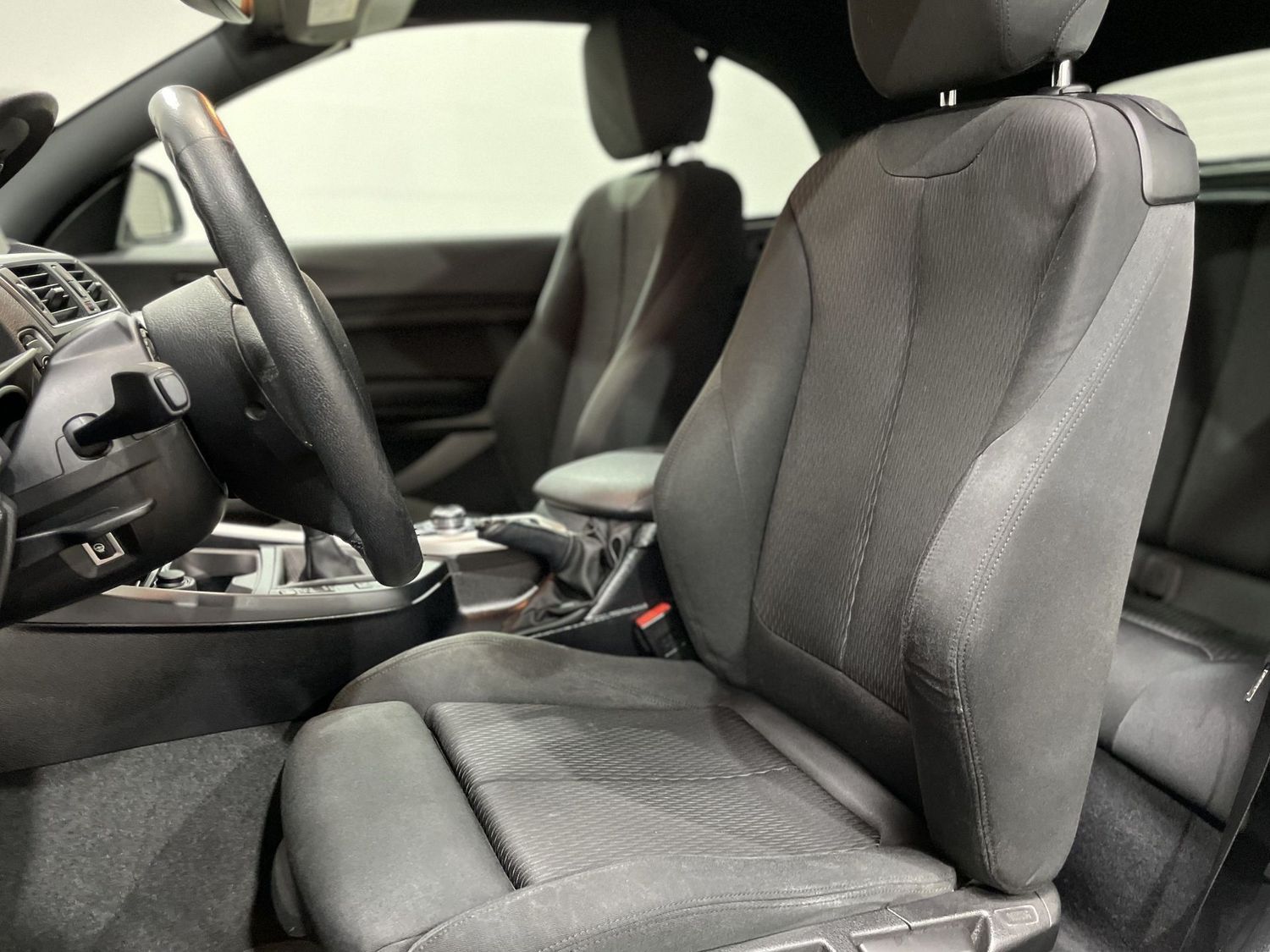 Fahrzeugabbildung BMW 218 d Advantage#Sport#Bi-Xenon#Navi#PDC#Tempo