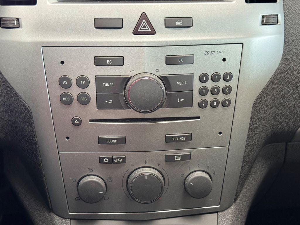 OPEL Zafira B Family / 7 Sitzer/ Klima OPEL Zafira B Family / 7 Sitzer/ Klima