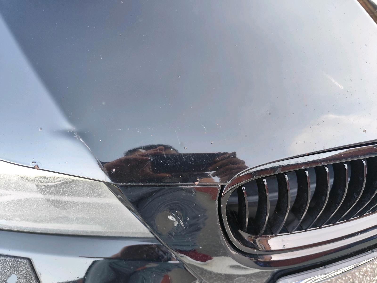 BMW 318 2010 — photo 12