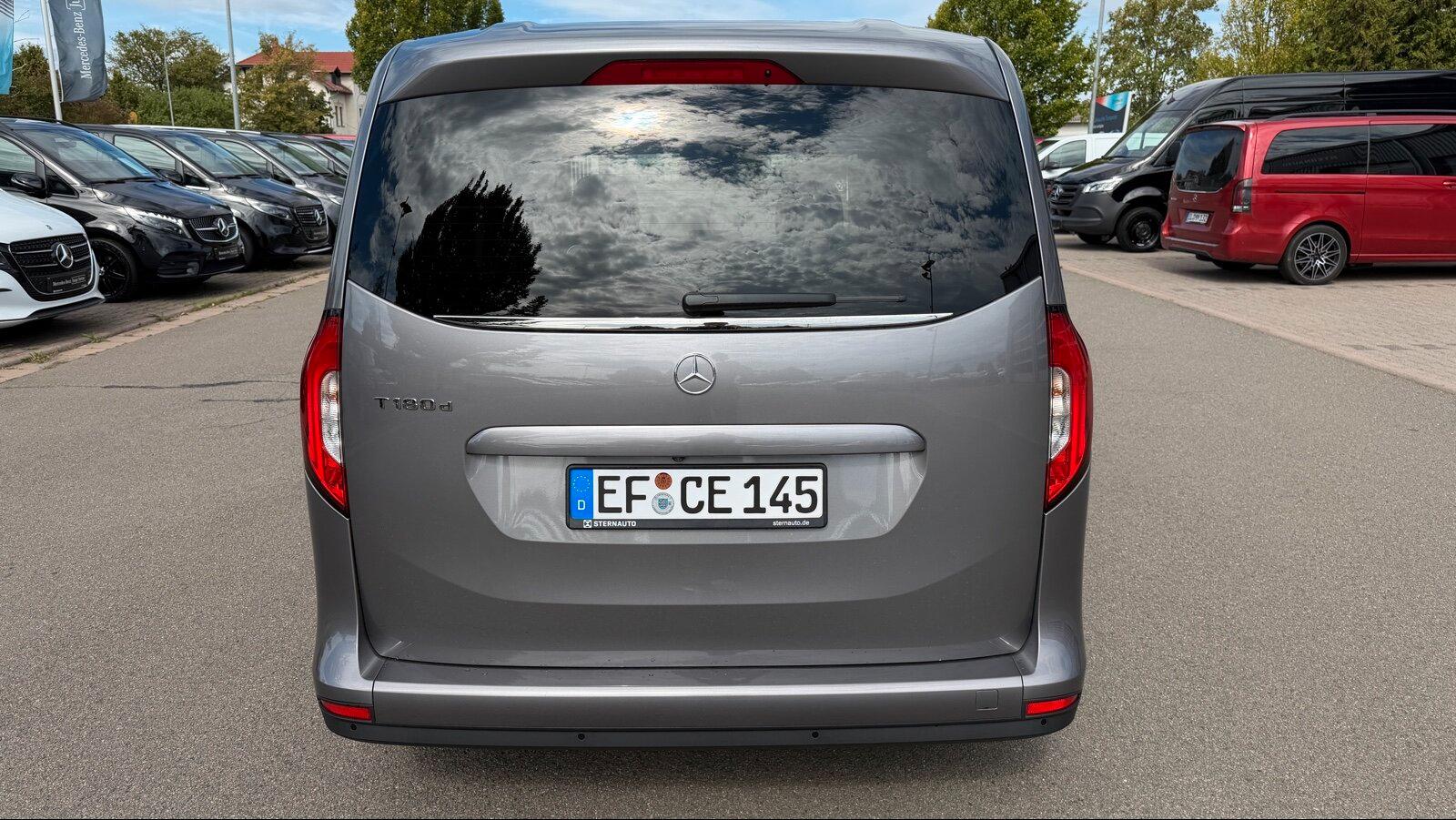Mercedes-Benz T180d PROGR+LED+NAVI+KAMERA+KLIMA+SITZHZG+TOTWIN