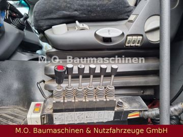 Fahrzeugabbildung Mercedes-Benz Actros 4446  / 10x4 / ESP /Euro 5 /Lift&Lenkachs
