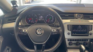 Volkswagen Passat Variant - 12