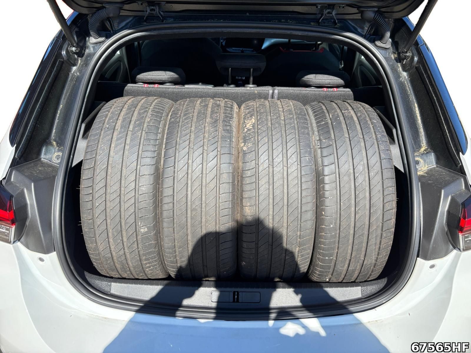 Fahrzeugabbildung Opel Corsa F -e GS-Line